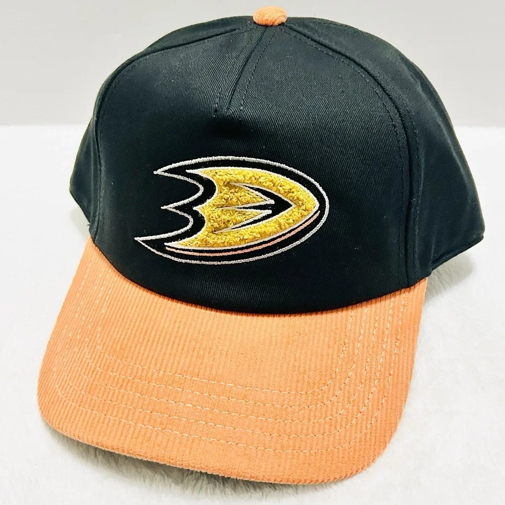American Needle Anaheim Ducks Corduroy Hat Cap A-Frame Snapback Adjustable Black
